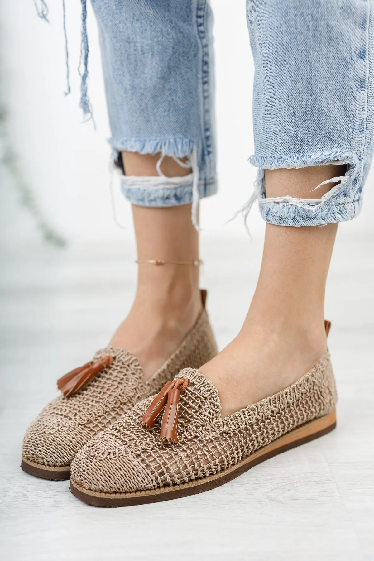 

Туфли женские на плоской подошве, соломенная Повседневная элегантная обувь, с бахромой, коричневые, лето