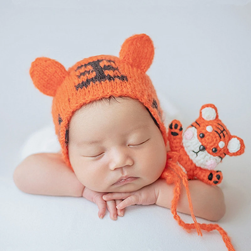 

Newborn Photography Props Accessories Knitted Cute Tiger Hat+Doll 2Pcs/Set Studio Baby 0-1 Month Shooting Photo Crochet Cap Toy