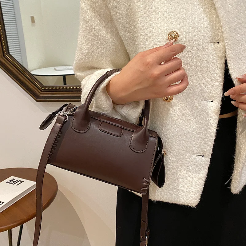 Jin Mantang Crossbody Bags for Women 2023 Winter Fashion Trend Mini Leather Design Pillow Shoulder Handbags and Purses mini bag