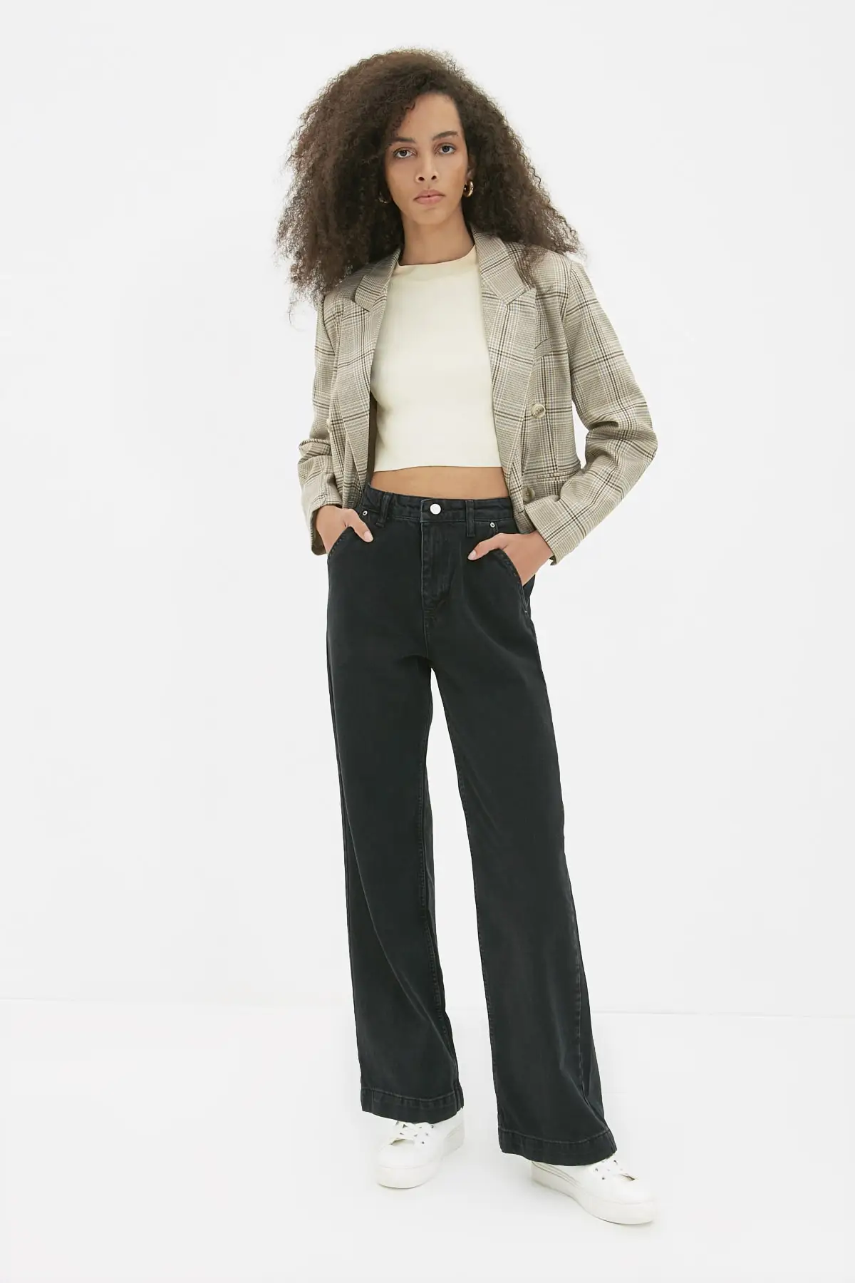 

Trendyol Pocket Detail High Bel Wide Leg Jeans TWOAW22JE1063