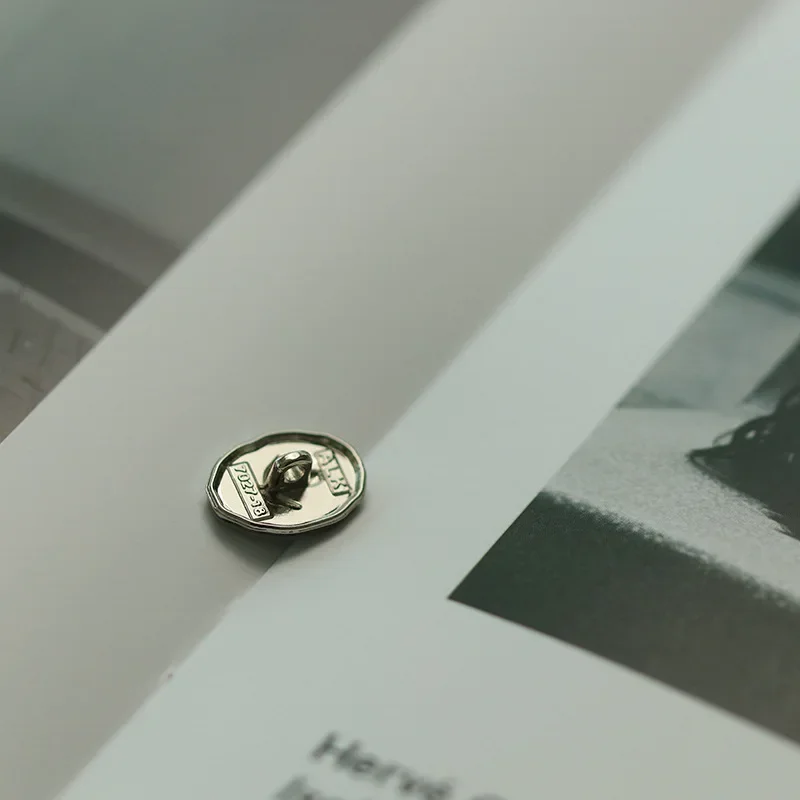 Овальные металлические пуговицы-тюльпаны для украшения женской одежды