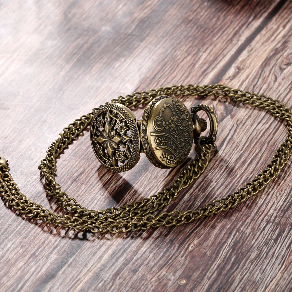 Small Pocket Watch for Women Hollow Flower Cover Bronze Quartz Pocket Watch Necklace Pendant Gift for Ladies Montre De Poche