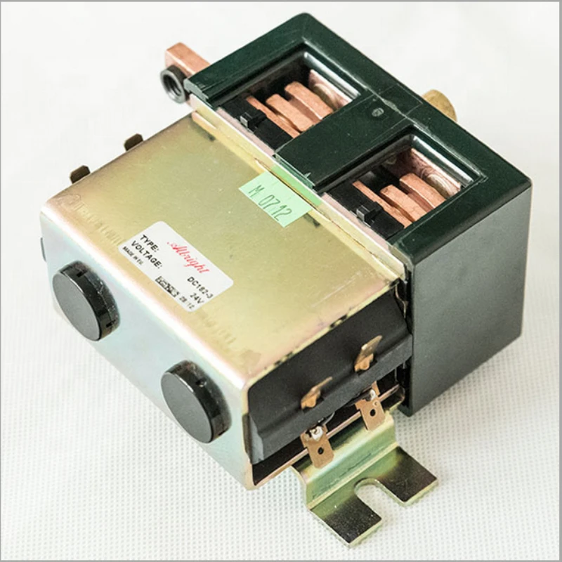 

24V Solenoid DC182-3 Reversing Contactor