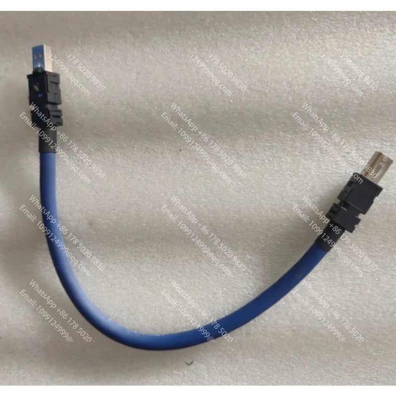Фото Промышленный коммуникационный кабель MECHATROLINK JEPMC-W6012-A2-E, подходящий для подключения сигналов сервоприводов. №1
