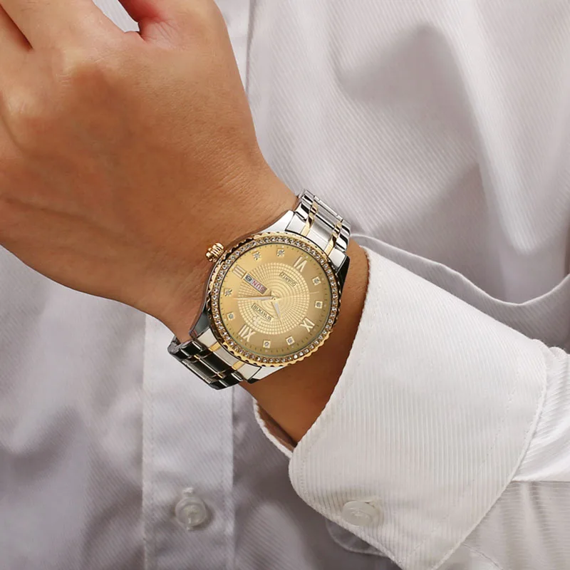 Fashion Couple Watch WWOOR New Diamond Mens Watch Ladies Quartz Bracelet Wristwatches Waterproof Luminous Clock Relogio Feminino