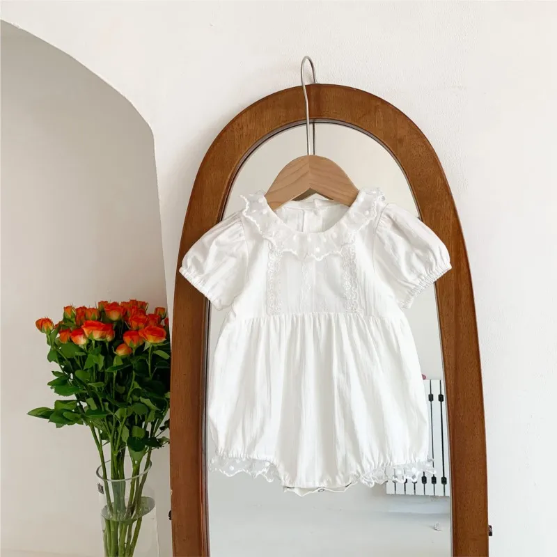 

2023 Летний комбинезон для маленьких девочек, хлопковый кружевной Дышащий комбинезон с коротким рукавом, однотонный белый комбинезон для маленьких девочек, боди, наряды