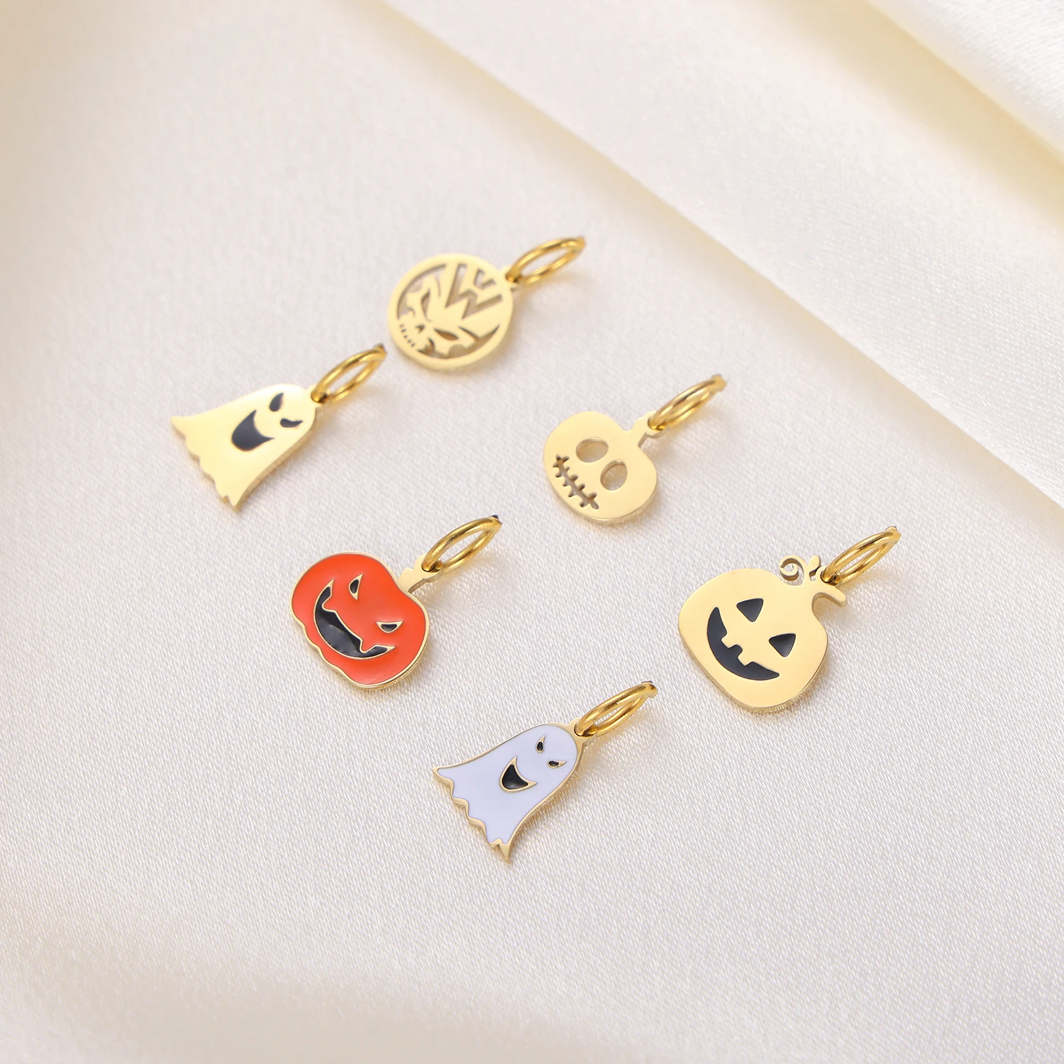 Must-Have Spooky Season: Набор аксессуаров на Хэллоуин — идеально подходит для праздничных