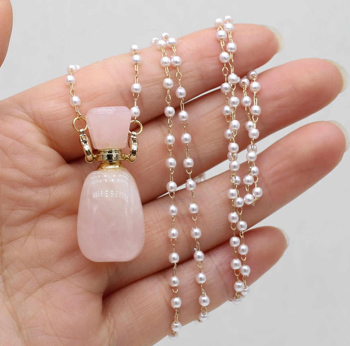 

Женское ожерелье с подвеской в виде флакона с эфирным маслом, 16 х32 мм