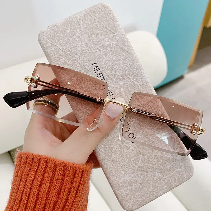 

Солнцезащитные очки Ocean Water женские, Модные прямоугольные, без оправы, градиентные, с защитой UV400, металлические изогнутые, роскошные дизайне...