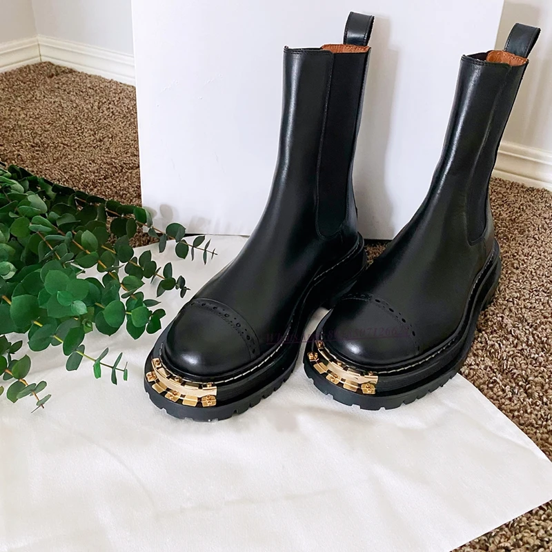 New Brogue Engraved Ankle Boots Women's Short Tube Chelsea Boots Rivets Thick-soled Boots
