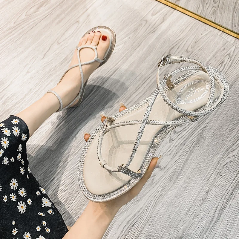 

33-43 Ladies Beach Woman Summer 2021 Fashion Rhinestone Sandals For Women'S Open Toe Buckle Shoes Female Narrow Band Flat Sandal