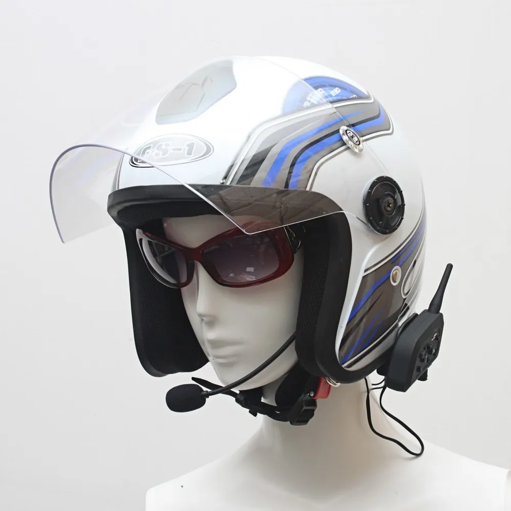

Vnetphone V6 BT Interphone 1200m Motorcycle Bluetooth Helmet Headset Intercom Intercomunicador Moto Interfones For 6 Riders