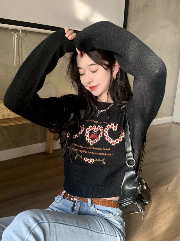 

Heart Jacquard Y2k Clothes Harajuku Vintage Female Slim Preppy Style Sweet Crop Tops O Neck Long Sleeve Autumn Winter Sweaters