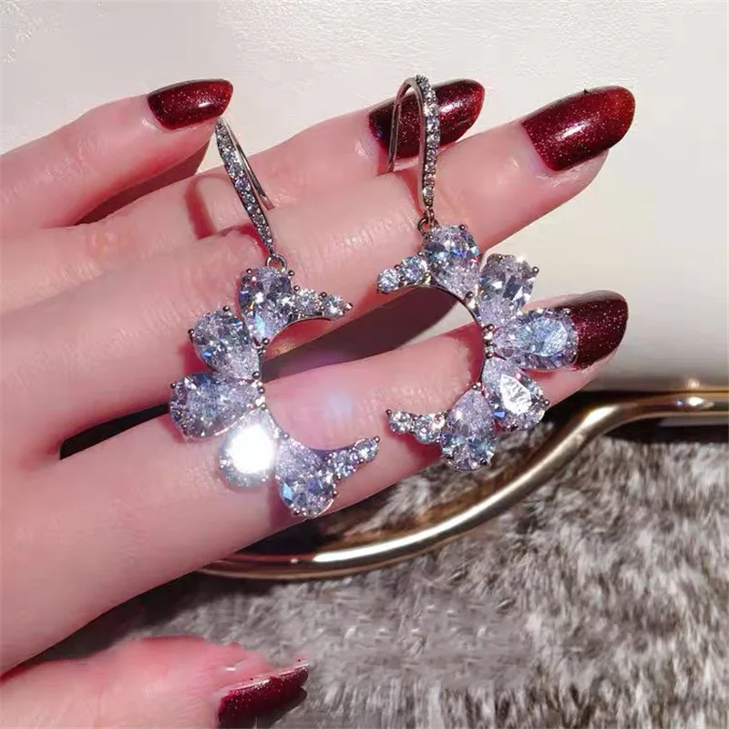 

Серьги-подвески женские из серебра 2022 пробы в форме полумесяца