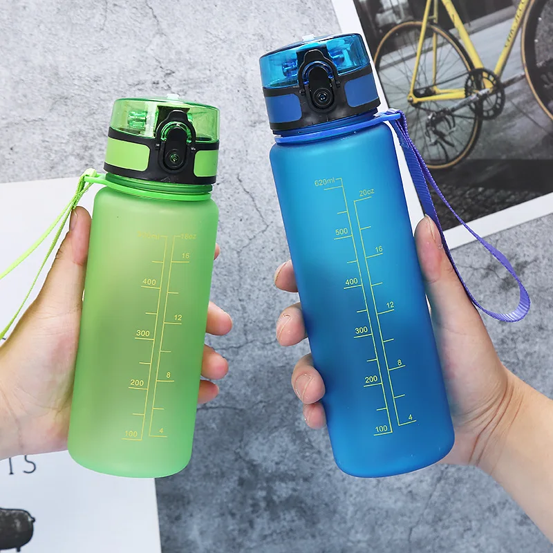 

Whoelsale New Sports Water Bottle 500ml With Time scale Outdoor Riding Travel Portable Plastic Cup Student Water Bottles