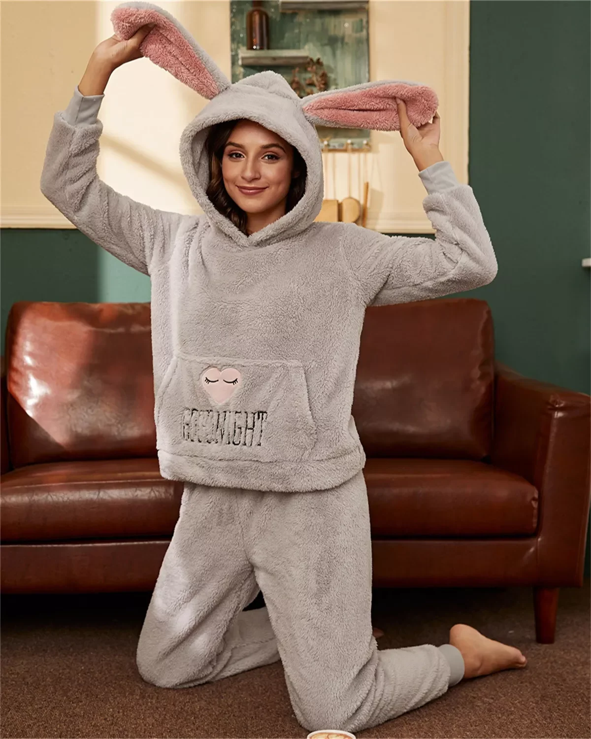 

Women Winter Plush Warm Pajamas Set Long Sleeve Rabbit Ears Hoodies Top Sleepwear With Pockets Pants Homewear Nightwear