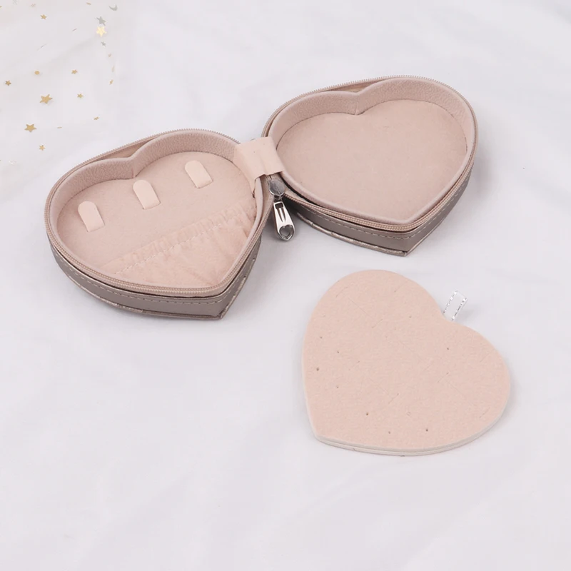 Retro Portable Jewelry Case Heart Desige Leather Travel Jewelry Box Earrings Necklace Ring Box Organizer Display