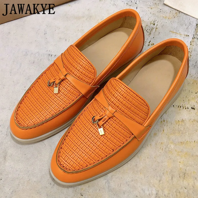 

JAWAKYE Embroidery Leather Loafers Lazy Shoes Women Metal Lock Decor Moccasins Designer Ladies Flat Dery Shoes Driving Shoes