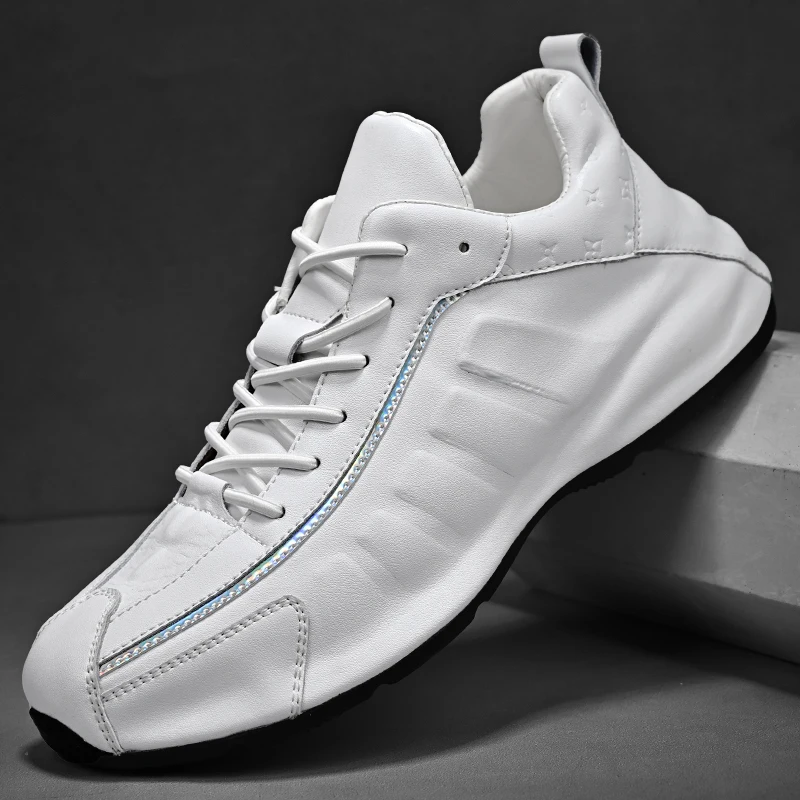 

2022 First Layer Cowhide Men's Shoes Personality emBosSing Retro Trendy Men's Casual Fashion All-Match Bag Bottom Old Shoes