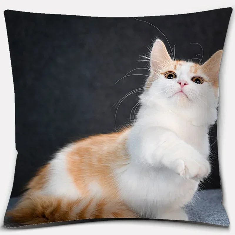 Декоративная наволочка в виде милого кота 45x45 см