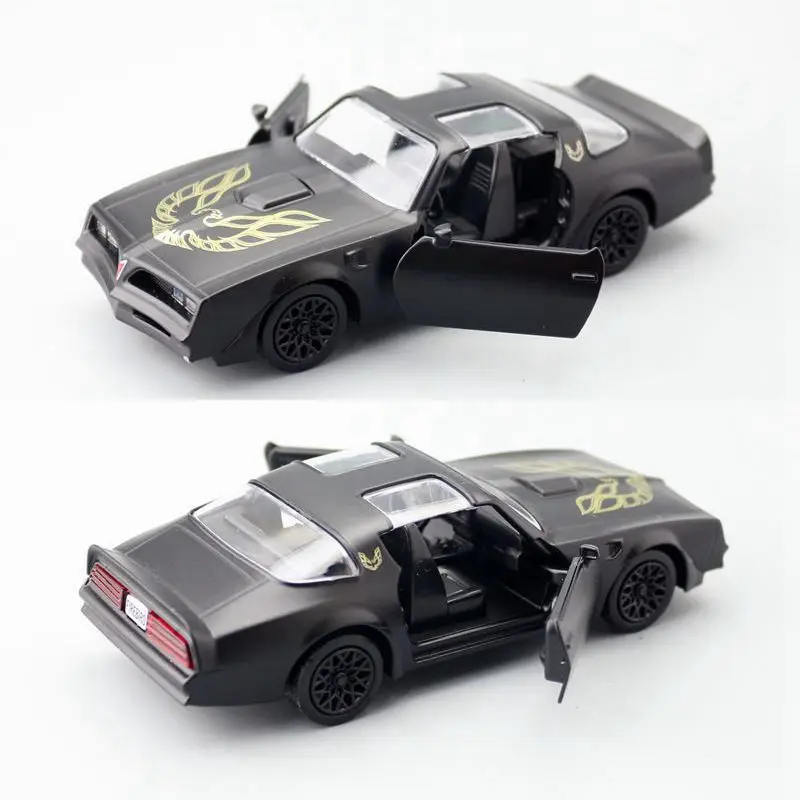 

1:36 PONTIAC Fire Bird Alloy Sports Car Model Diecast Metal Toy Vehicle Car Model Simulation Pull Back Collection Childrens Gift