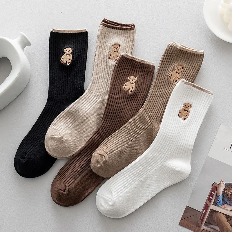 

Women Socks 2022 Cute Bear Coffee Striped Embroidery Embroidery Casual Girls Sweet High Quality Japanese Style Cotton Socks