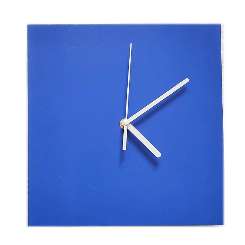 

INS Retro Klein Blue Wall Clock Nordic Wooden Mute Clocks Background Decoration Desktop Ornaments Photo Props