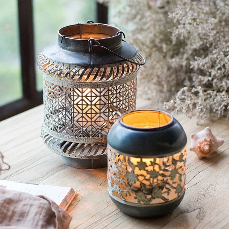 

Vintage Craft Candle Holder Metal Handle Design Wedding Centerpieces Candle Holders Living Room Decoration Salon Home Decoration