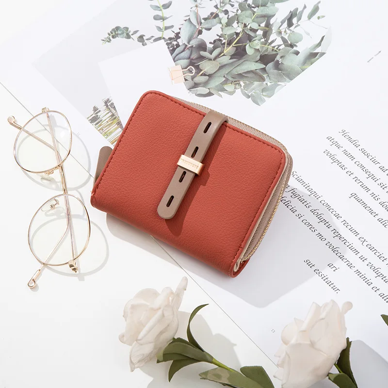 

Short Wallet Women's Frosted Retro Strap Buckle Wallet Women's Small Wallet