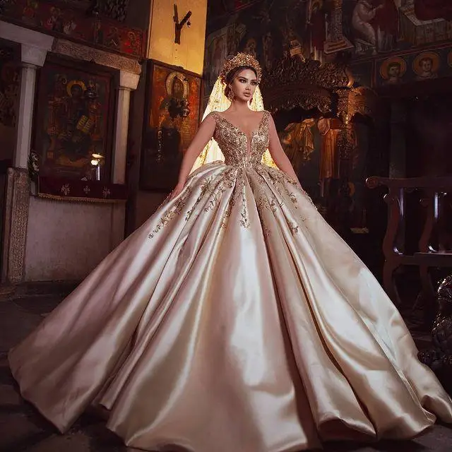 

Luxury Satin Off Shoulder Wedding Dress Sexy Deep V-Neck Beaded Sequins Bridal Wedding Dress Floor Mopping Prom perform Dress