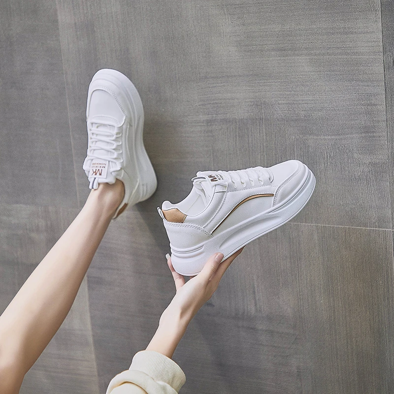 Comfortable Women's Sneaker Sneakers Free Shipping Luxury Designer Summer Slip-ons PU Female Casual Flat Shoes Skateboard