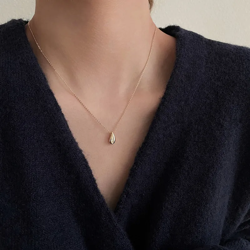 

New Trendy Gold Silver Color Alloy Necklace for Women Girls Simple Chic Waterdrop Pendant Choker Jewelry Ornamnets Gifts
