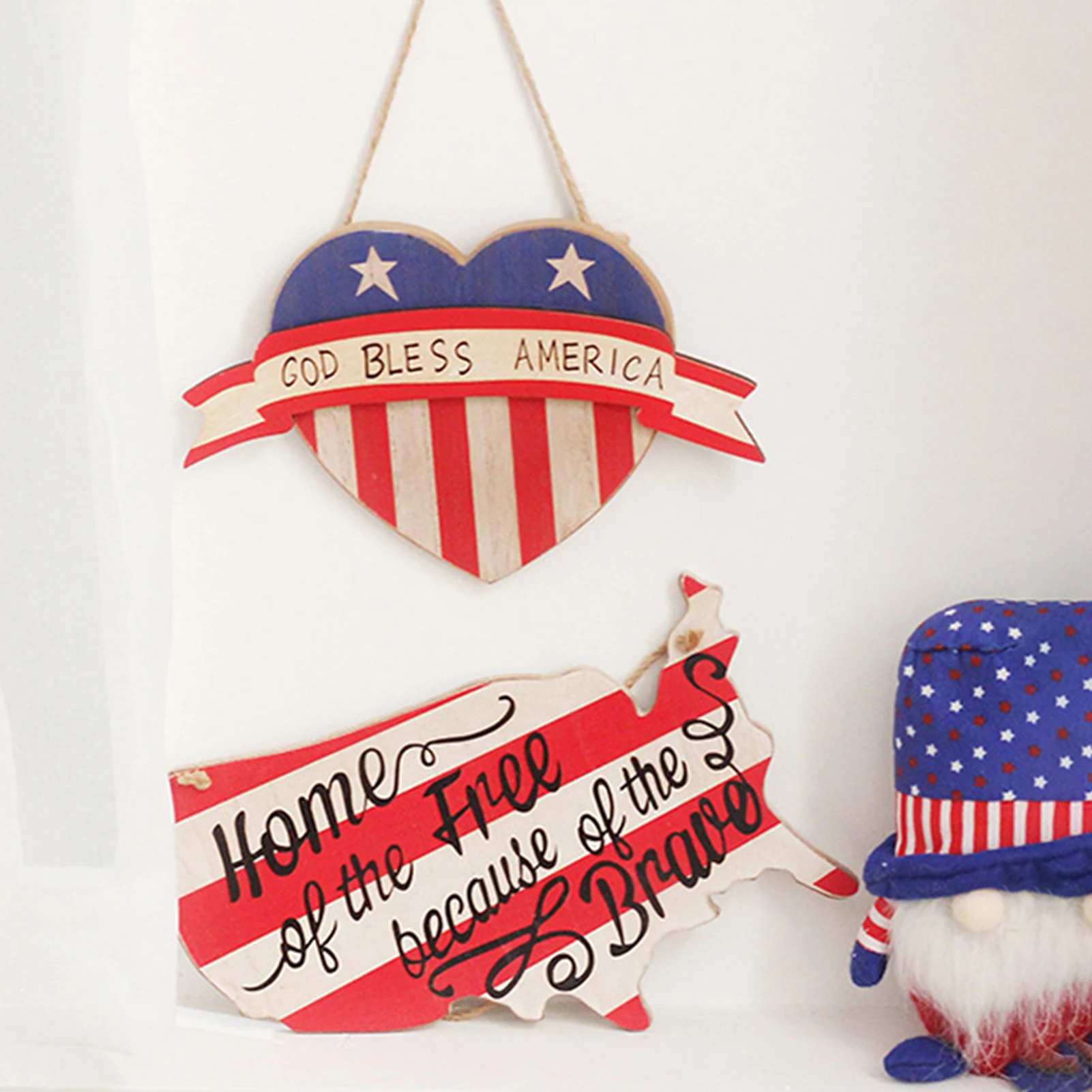 

July 4th Independence Day Round Hanging Plaque Holiday Wood Sign Gift for Home Festive Party Wall Art Decoration