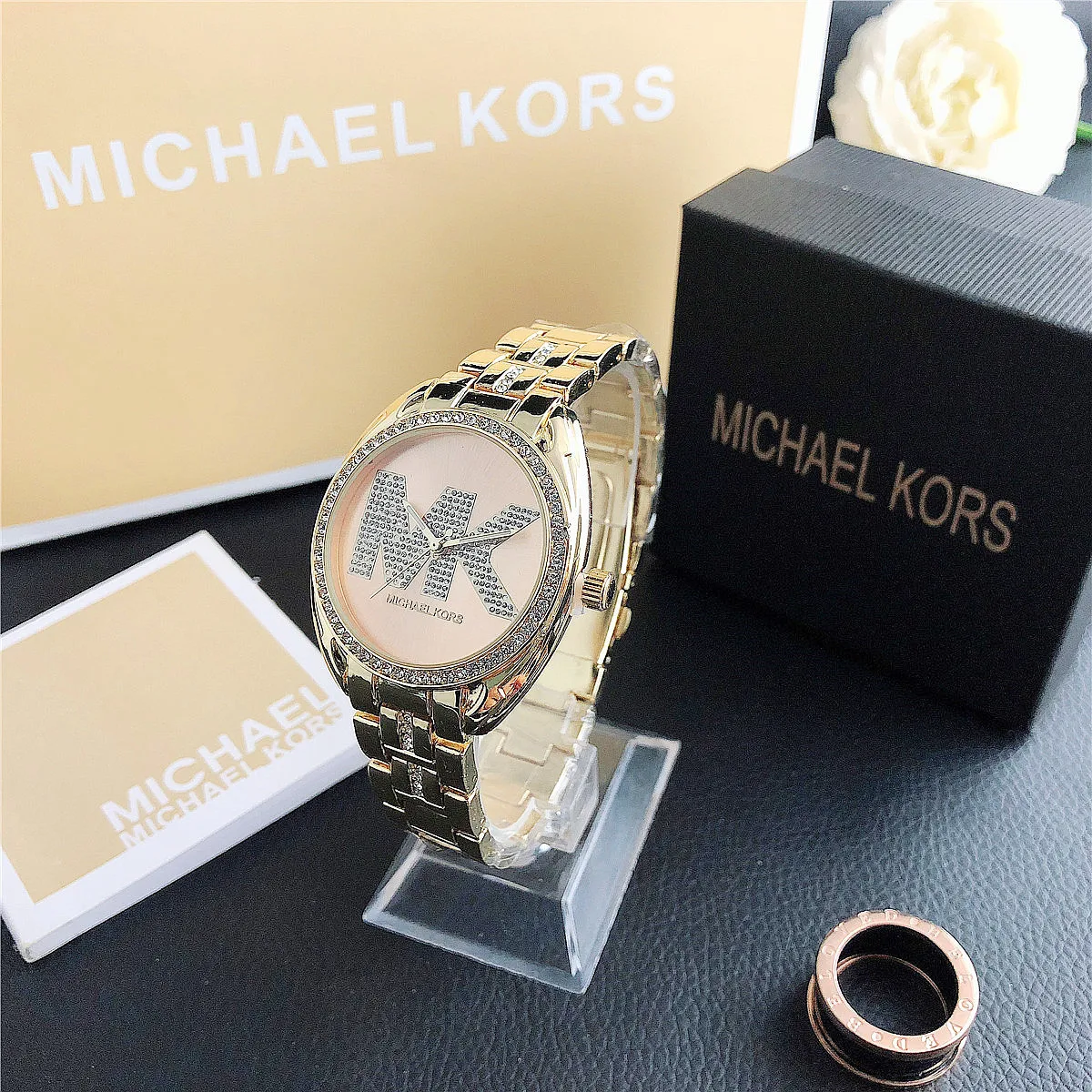 Фото Совершенно новая модная сумка Michael Kors MK с кристаллами в виде букв, розовая, стильная и индивидуальная женская сумка. №5