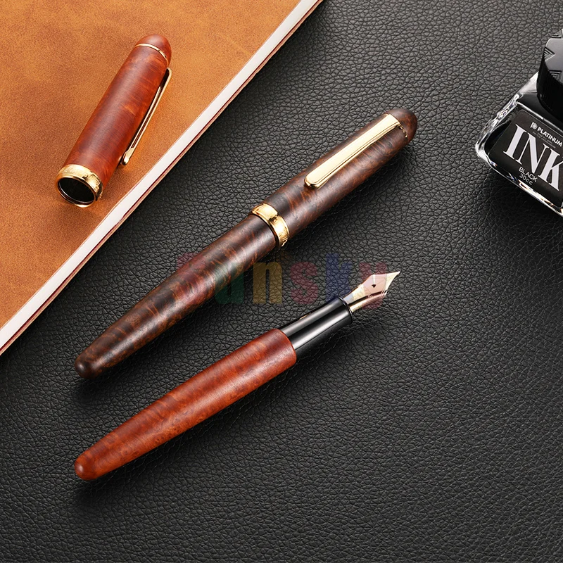 Перьевая авторучка с платиновым