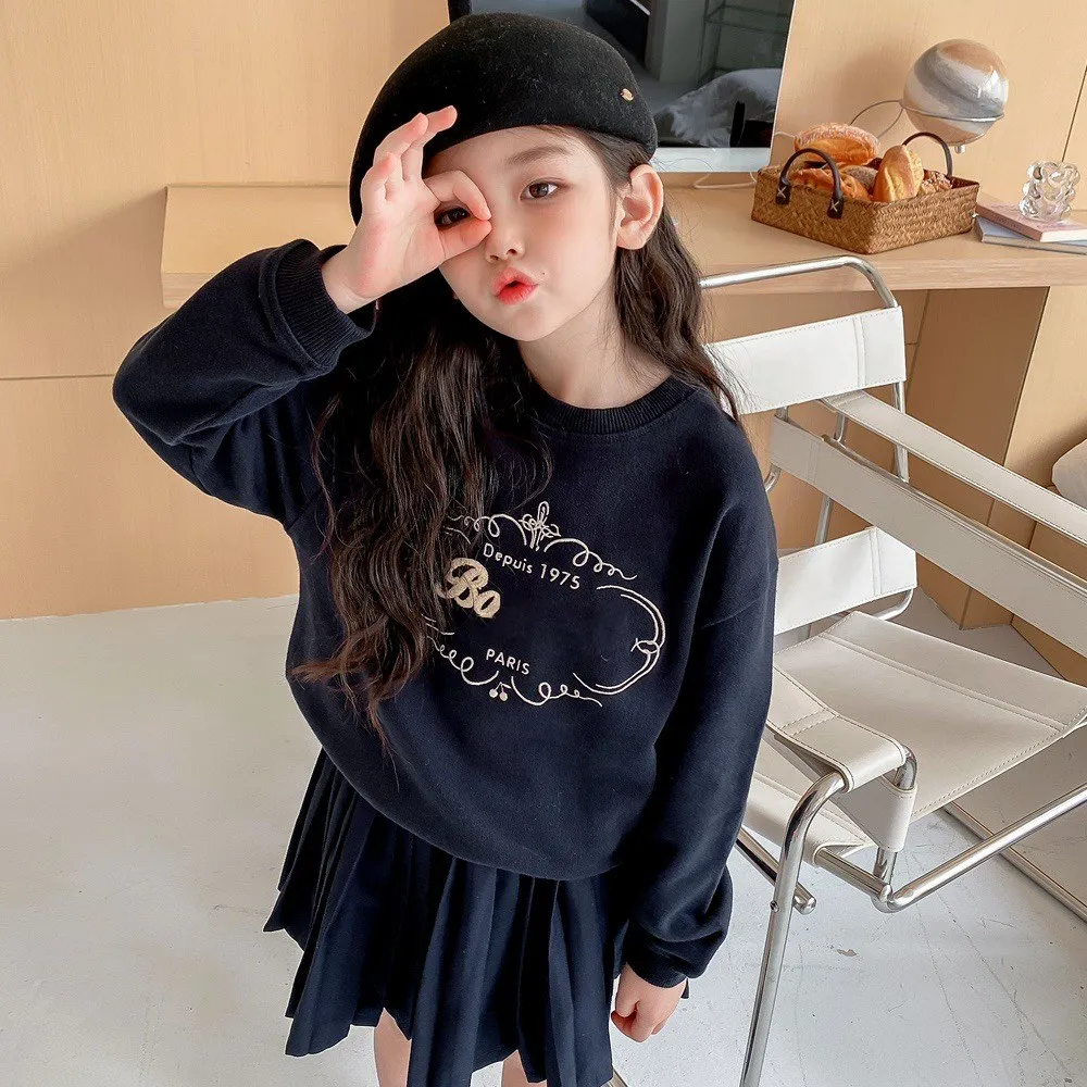 

Pre-sale 11.20 send New 2023 Girls' Top Navy Blue Towel Fabric Letter Embroidery Girls' Sweatshirt baby clothes boys tops
