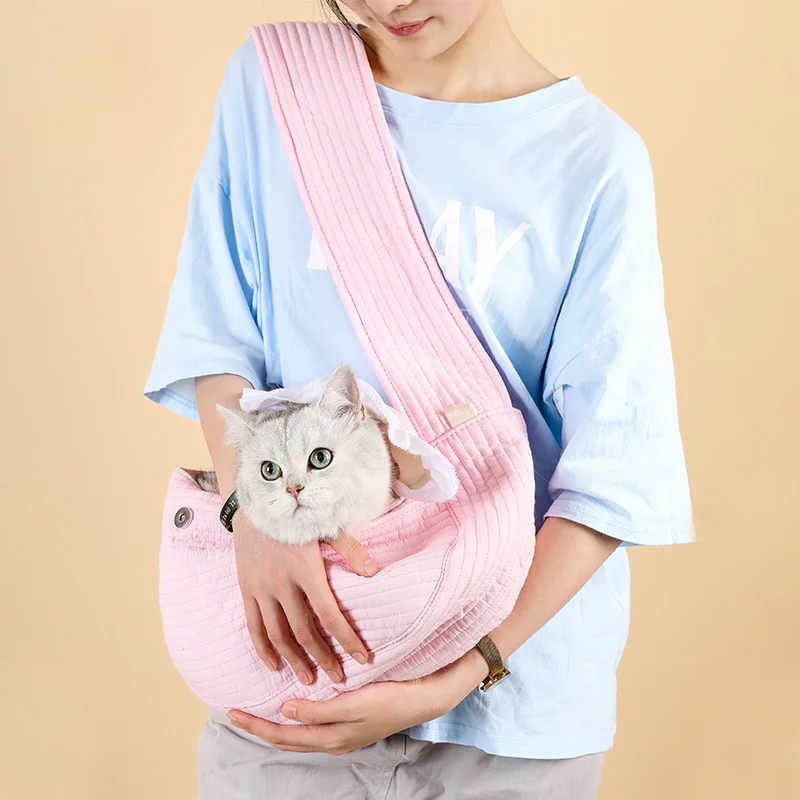 

Breathable Cat Bag Portable Pet Backpack One Shoulder Pet Bag Cat Dog Out Crossbody Bag Small dog Out Bag