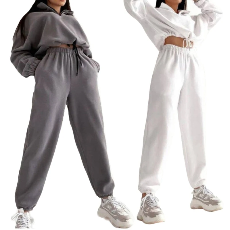 

Ladies' Sporty and Stylish Sweatshirt Fleece Pullover and Joggers Set for Girls