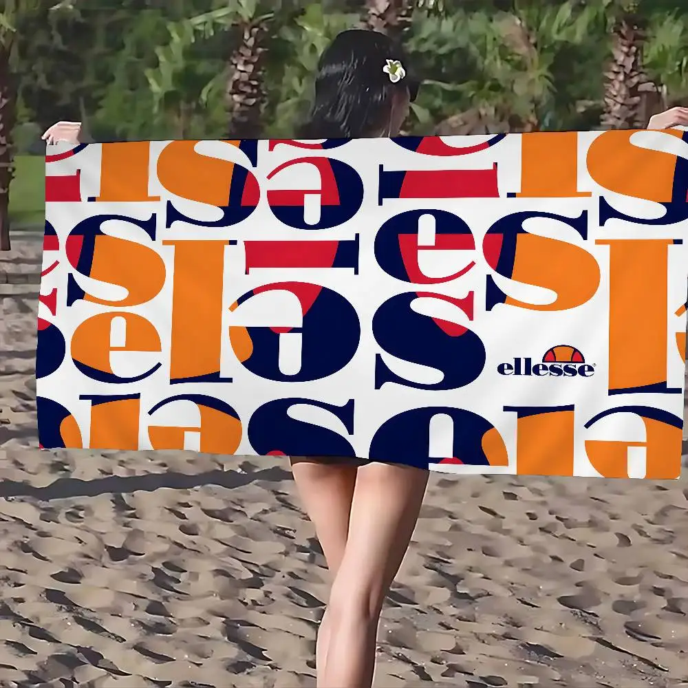 Фото Флаг для кемпинга E-Ellesse в ретро-спортивном стиле, высококачественная печать на баннере, художественная атмосфера. №3