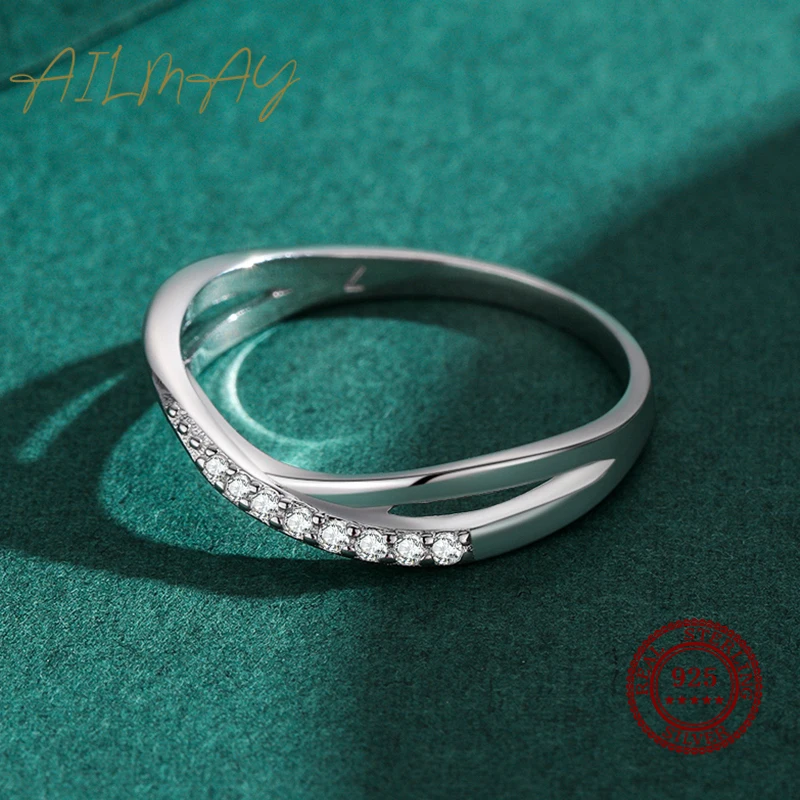 Женское кольцо из серебра 925 пробы с фианитом | Украшения и аксессуары