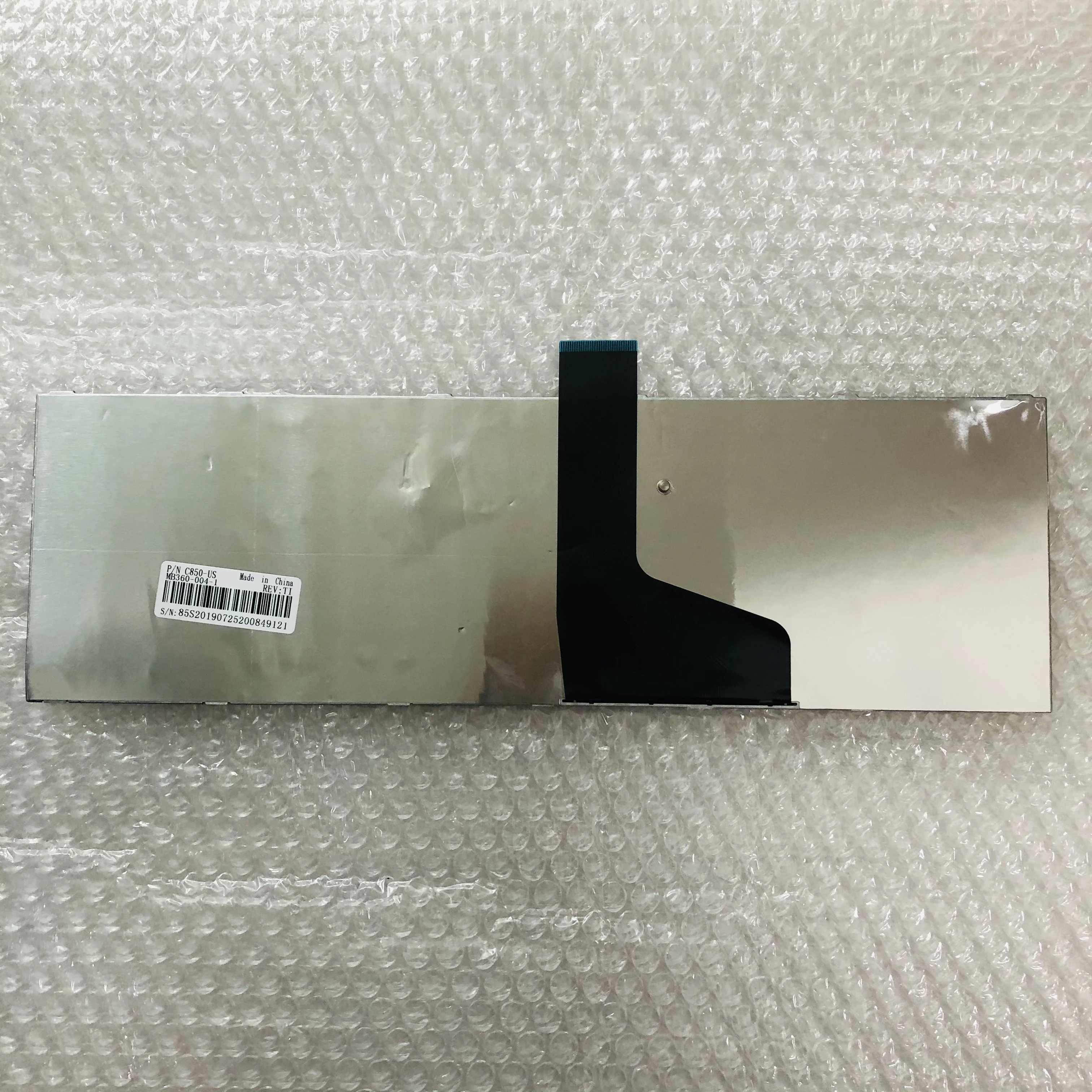 Клавиатура для ноутбука XIN TOSHIBA Satellite C850 C855 C850D C870 L850 L855 L870 L875 без рамки черная с
