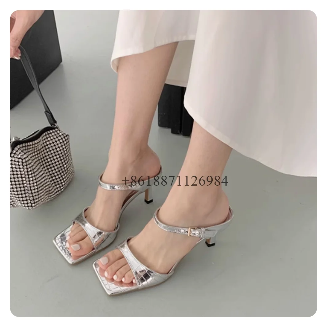 Новинка 2024 однотонные уличные летние женские тапочки с квадратным носком на