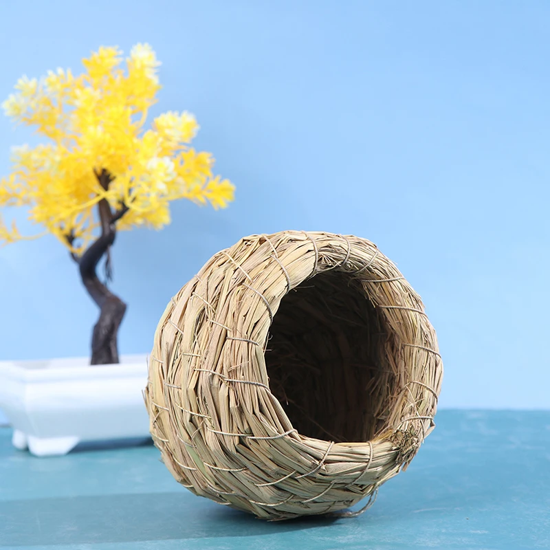 

Bird Nest Pigeon Bird House Parrot Nest Warm Pet Bedroom Bird Cages Adornment