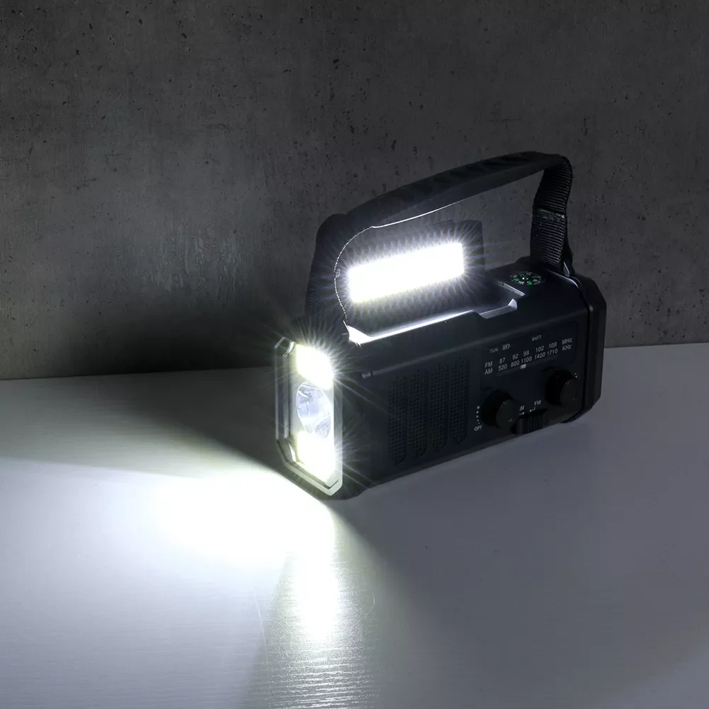 Powered AM FM Radio SOS Alarm Type-C Charging Emergency Radio with LED Flashlight Multifunctional Reading Lamp for Camping