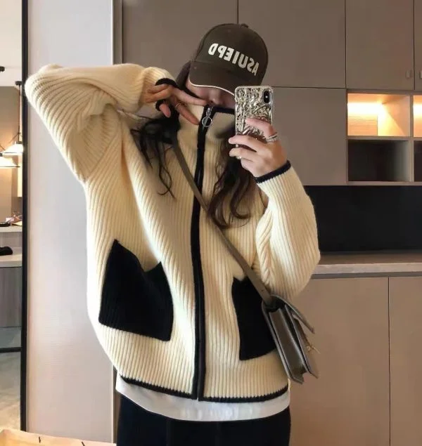 

Осень-зима 2022 новый стиль свитер с высокой горловиной на молнии пальто женский кремовый мягкий восковой модный утолщенный вязаный свитер д...