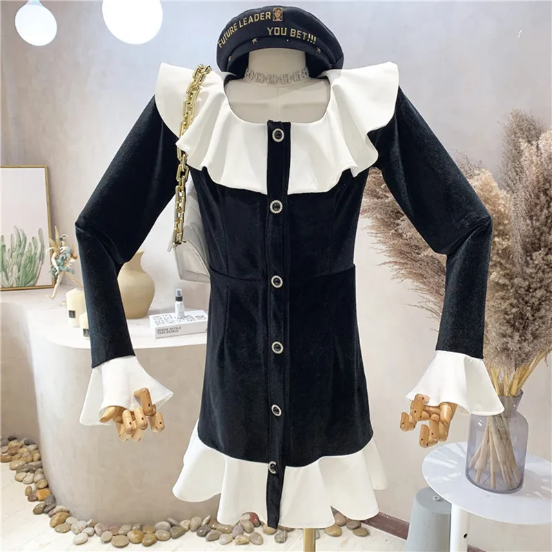 

New Women's Clothing 2021 Autumn Winter Vintage temperament contrast color doll neck vintage Ruffle Dress