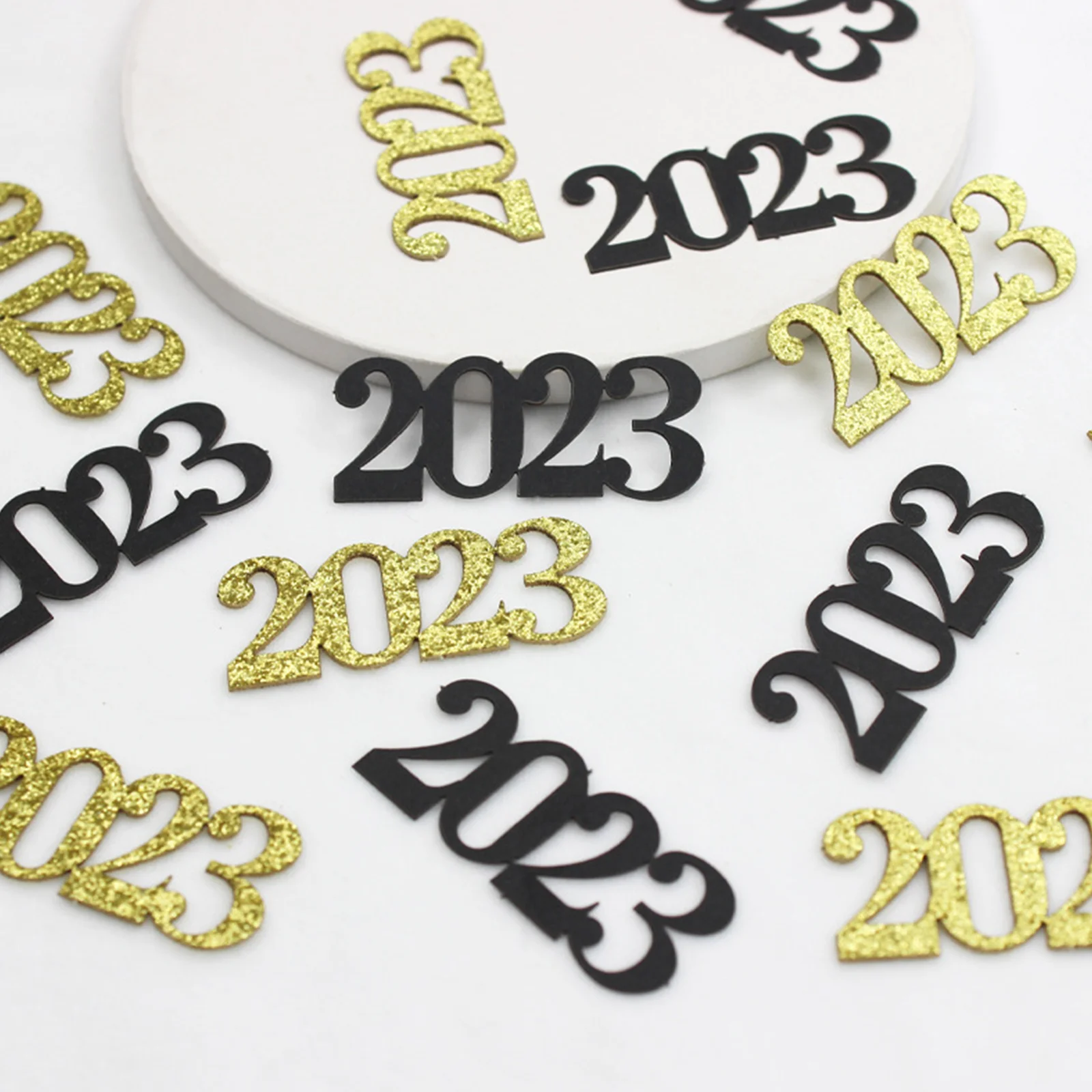 

Table New Glitter Party Class Year Graduation Years Scatters Decorations Numbers Grad Senior Eve Supplies Sprinkles Anniversary