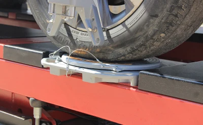 Рисунок 6 - Выравниватель для четырех колес с двумя экранами