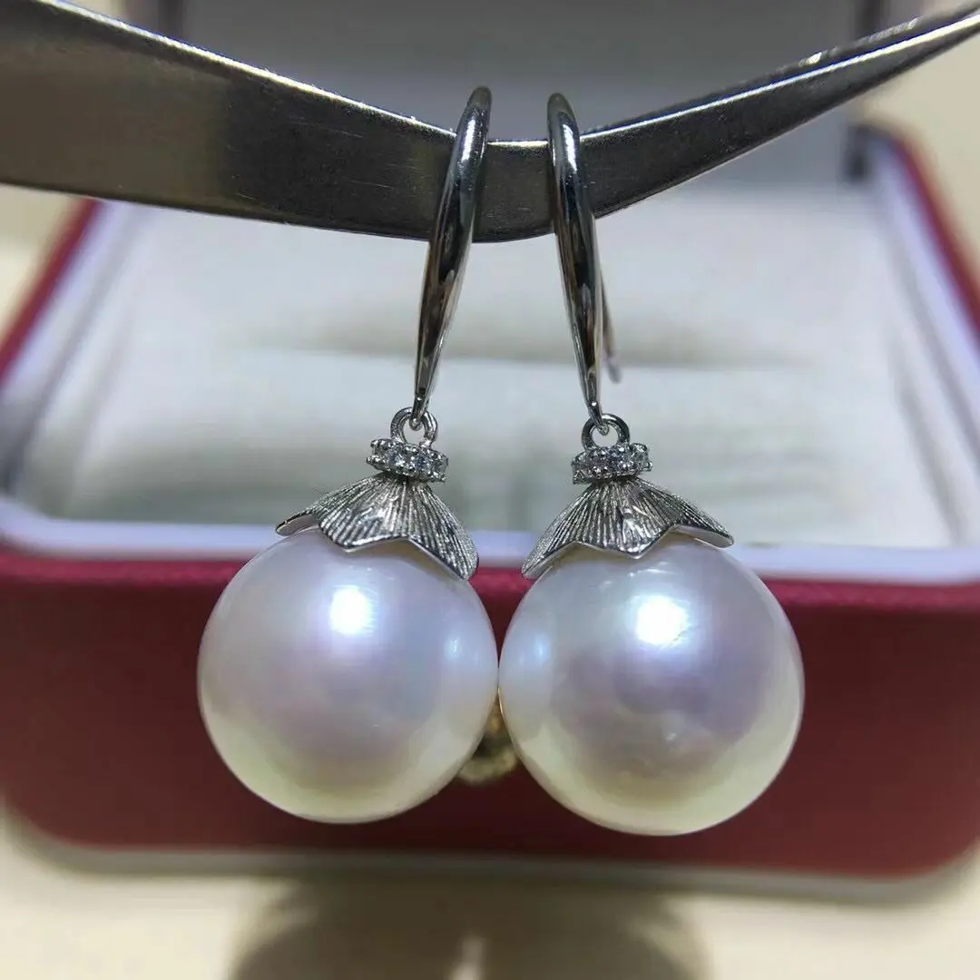 

Элегантные круглые серьги с белым жемчугом 10-11 мм из южного Китая, серебро 925 пробы