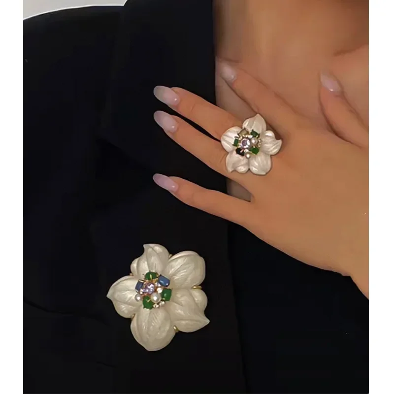 Европейская и американская винтажная средневековая брошь с цветком циркона